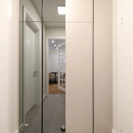 Grand Lux View 아파트 *